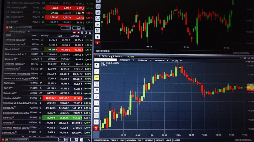 Une communauté qui rassemble tous les Traders : Professionnels, Amateurs et les personnes désireuses d'apprendre le Trading.